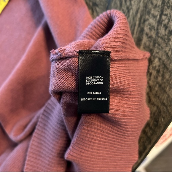 Torrid Pullover Knot Embellished Sweater Size 2 - Picture 10 of 10